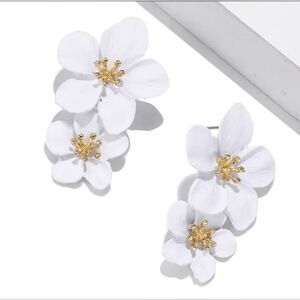 Five Petal Flower Stud Earrings